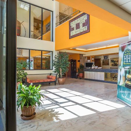 Hotel Los Templarios Jerez De Los Caballeros Exterior foto